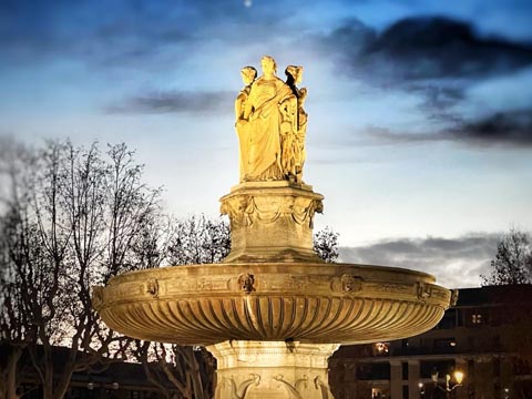 Rotonde — ambiance fin d’après-midi